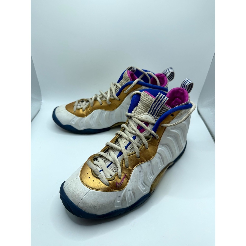 Nike Air Foamposite One GS 644791-103 Kids 4.5 Sneaker Fuchsia Blast Basketball
